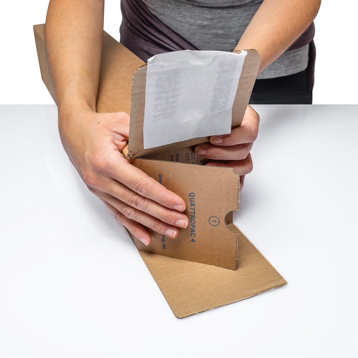 Tubo in Cartone per Spedizioni Chiusura Adesiva Avana