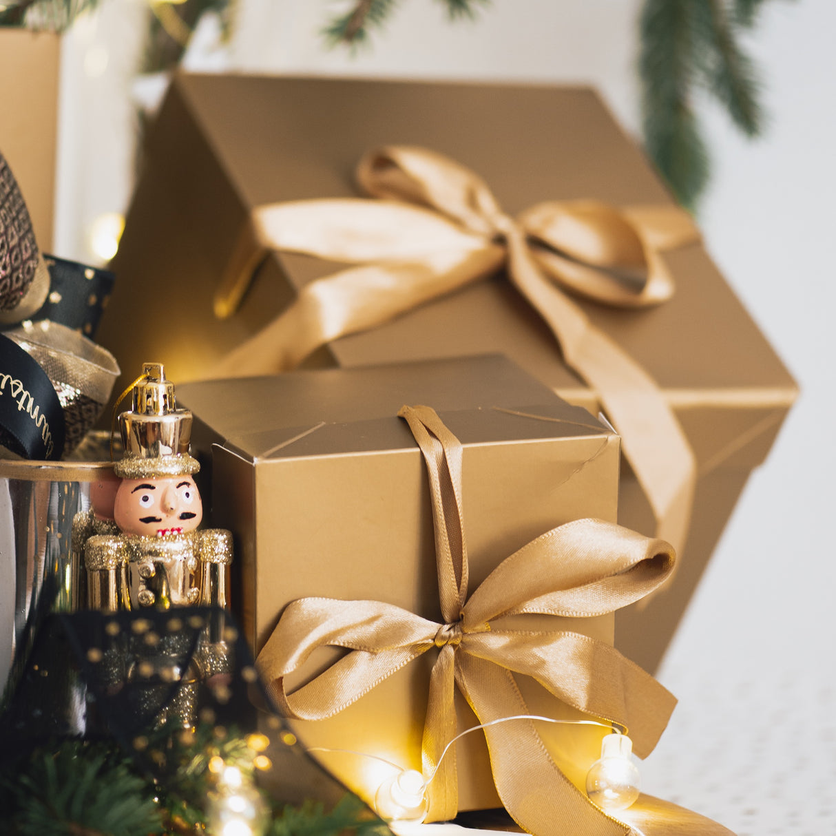 Scatole Regalo con Nastro Raso