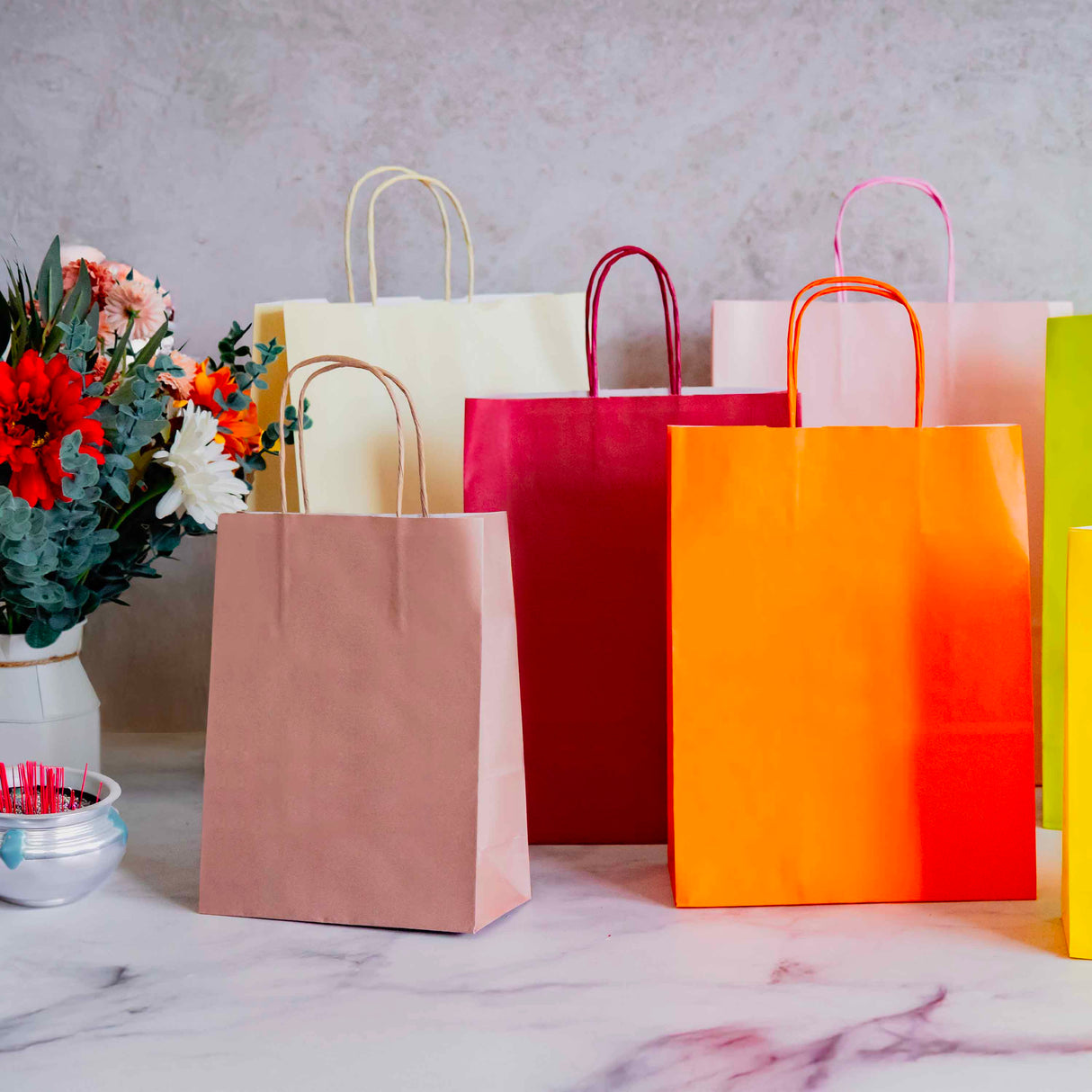 Shopper Carta Colorata Manico in Cordino