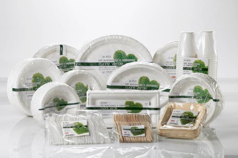 Piatto bio quadrato in polpa di cellulosa