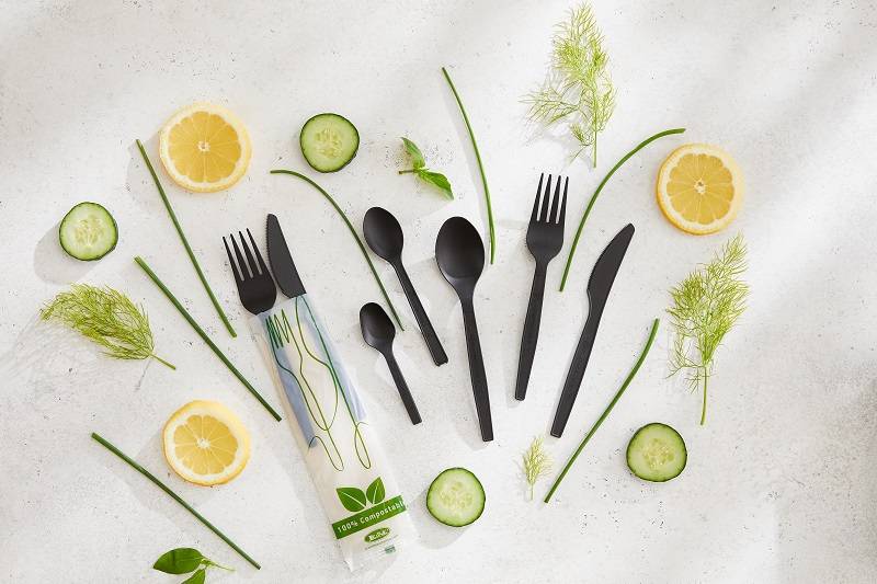 Forchetta CPLA nera in biodegradabile e compostabile