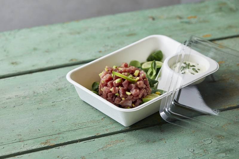 Vaschetta con salsiera compstabile in polpa di cellulosa