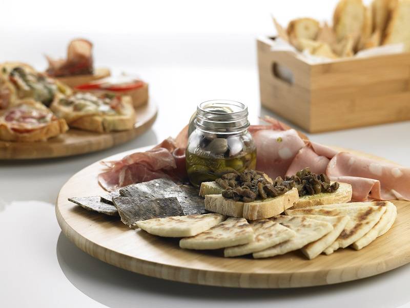 Tagliere girevole in bamboo