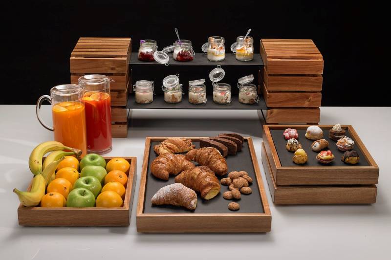 Set Buffet Linea Perfect 18 pezzi