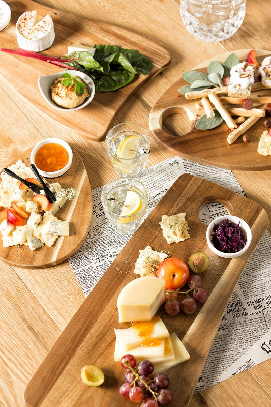 Tagliere in acacia e ciotola melamina