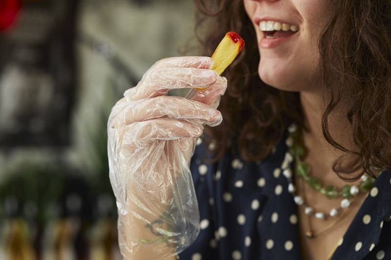 Guanti Monouso Singolarmente Imbustati