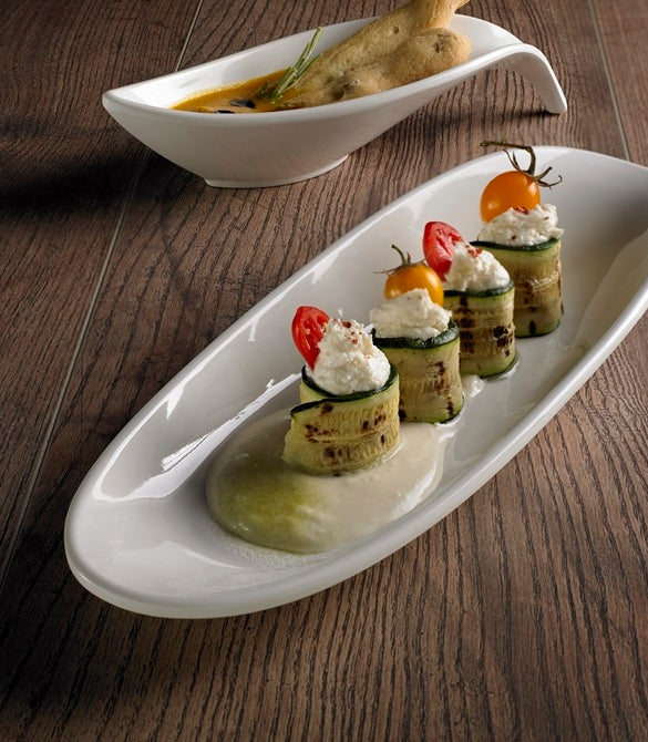 Piatto ovale in melamina bianca