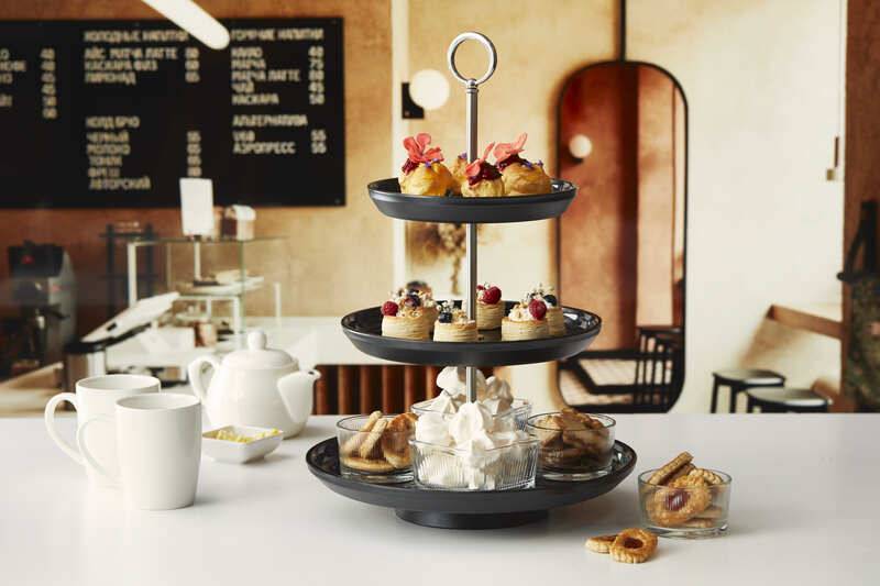 Alzata Melamina Nera