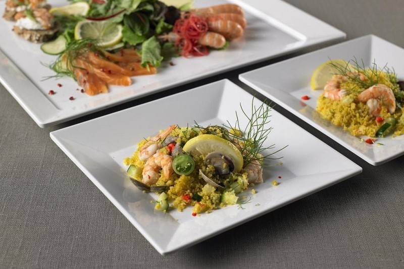 Piatto quadrato in melamina bianco