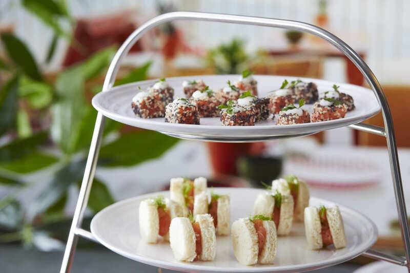 Piatto tondo bianco in melamina