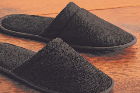 Ciabatte Luxe nere con suola imbottita antiscivolo