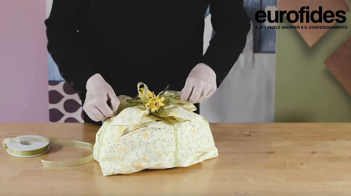 Confeziona la Colomba in 2 minuti