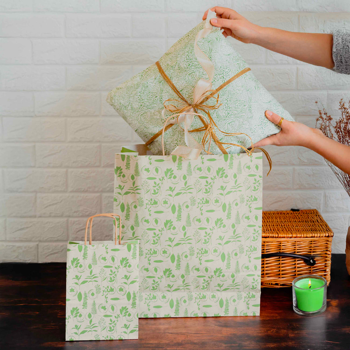 Buste Shopper Carta Erba Botanic con Manici in Carta Ritorta