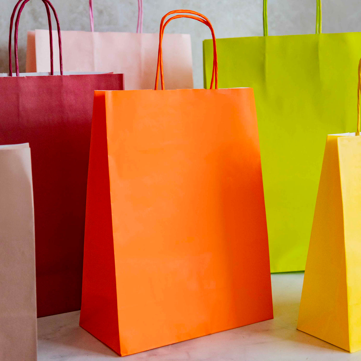Shopper Carta Colorata Manico in Cordino