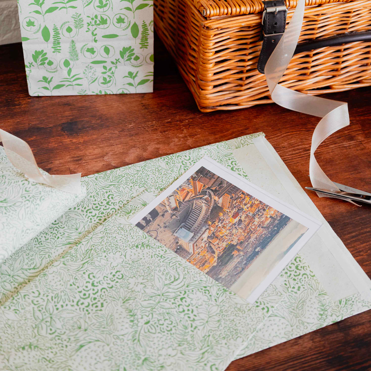 Sacchetto Carta Erba Botanic con Patella Adesiva