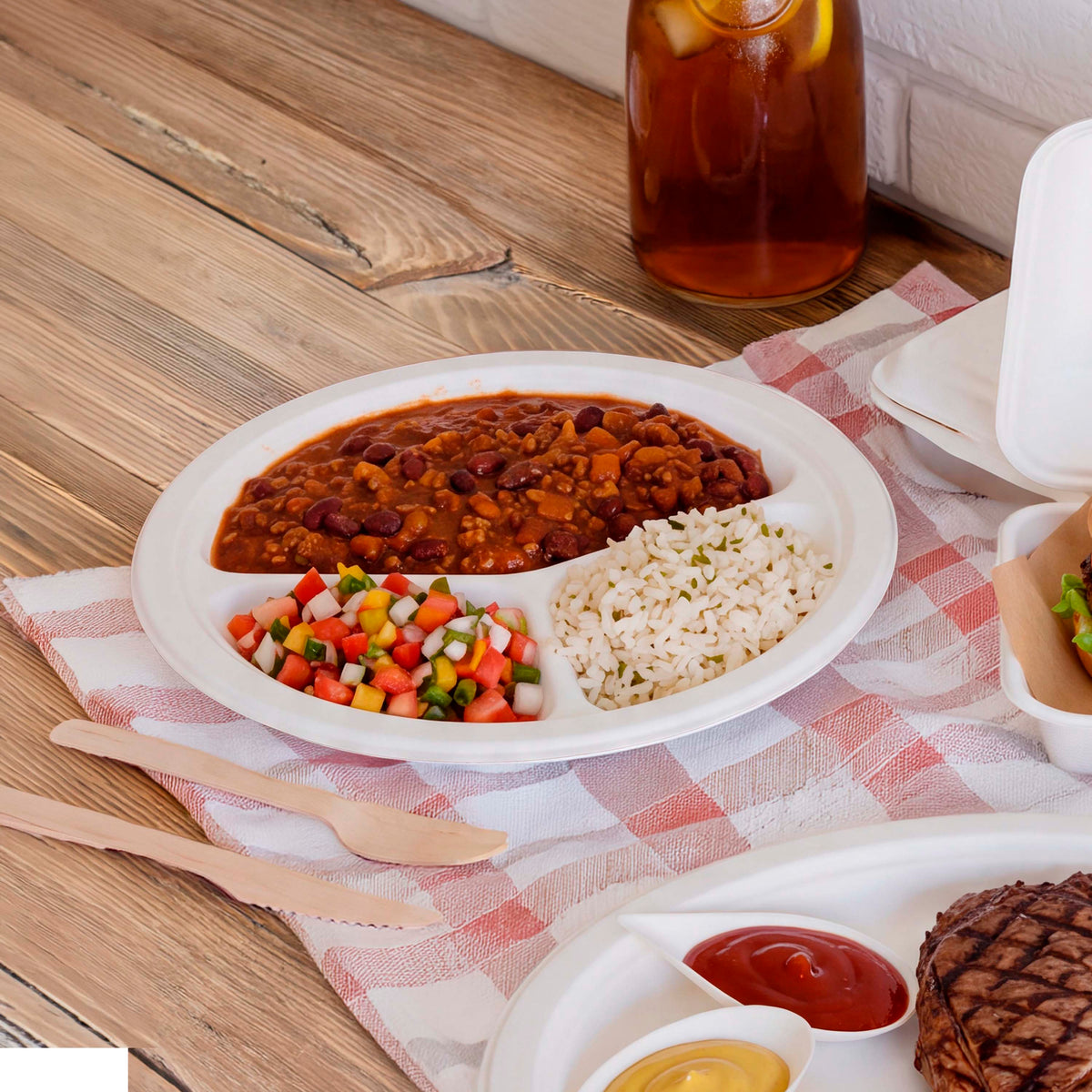 Assiette à trois compartiments en pulpe de cellulose